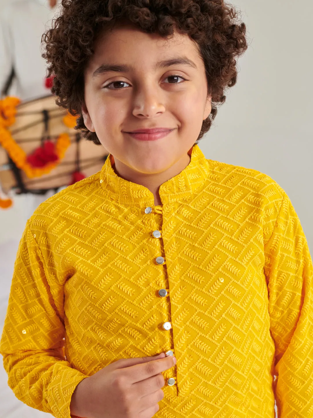 Boys Ethnic Motifs Embroidered Regular Thread Work Kurta With Pyjamas