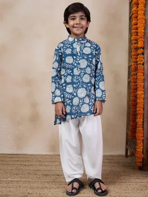 Boys Mandarin Collar Ethnic Motifs Printed Regular Kurta With Salwar