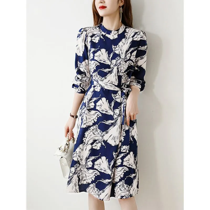 Chic Texture Niche Tie-Up Print Stand-Up Collar Cinched Waist Dress