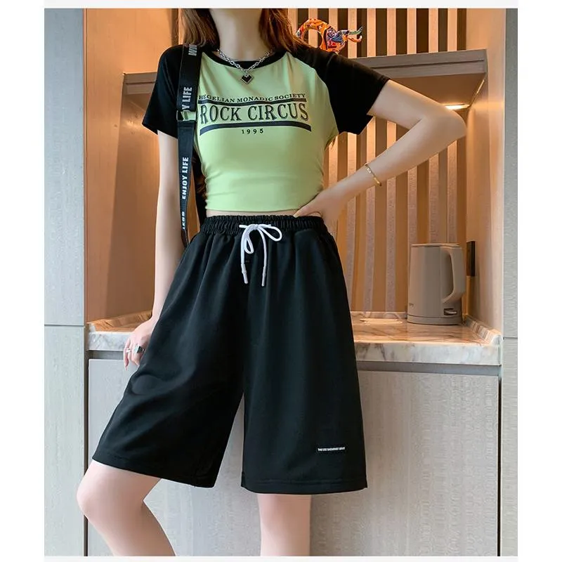 Drawstring Loose Fit High-Waisted Bermuda Sports Shorts