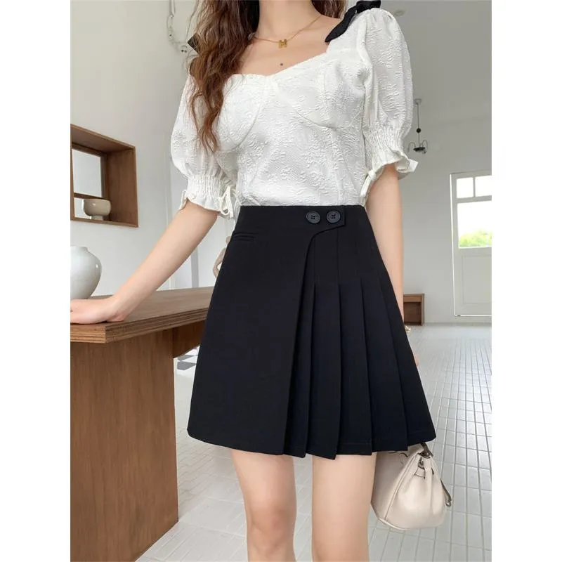 High-Waisted Solid Color A-Line Pleated Skirt