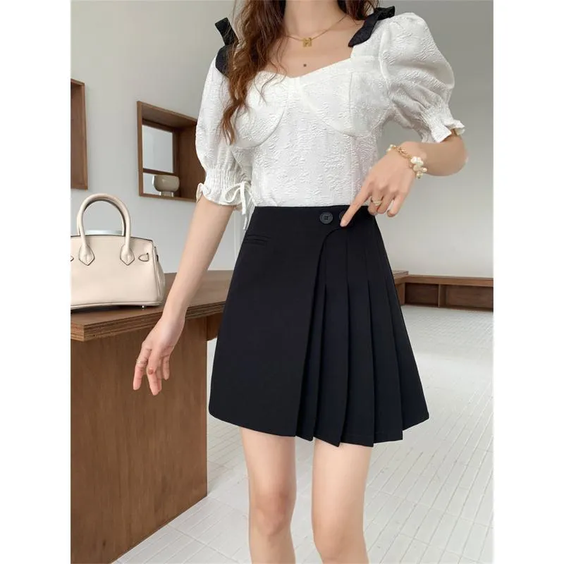 High-Waisted Solid Color A-Line Pleated Skirt