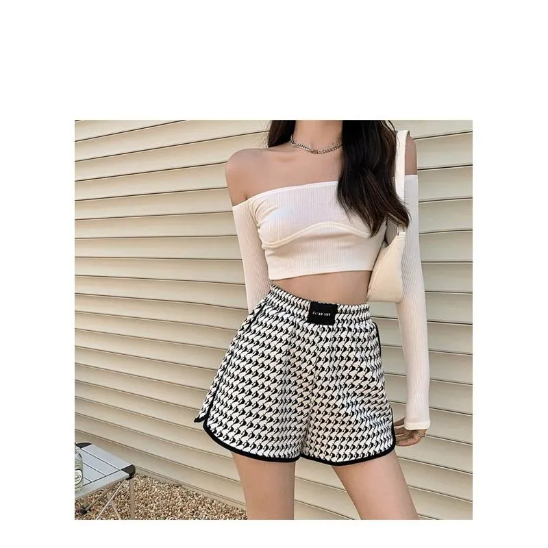 Loose Fit Sports Print Slimming High-Waisted Shorts