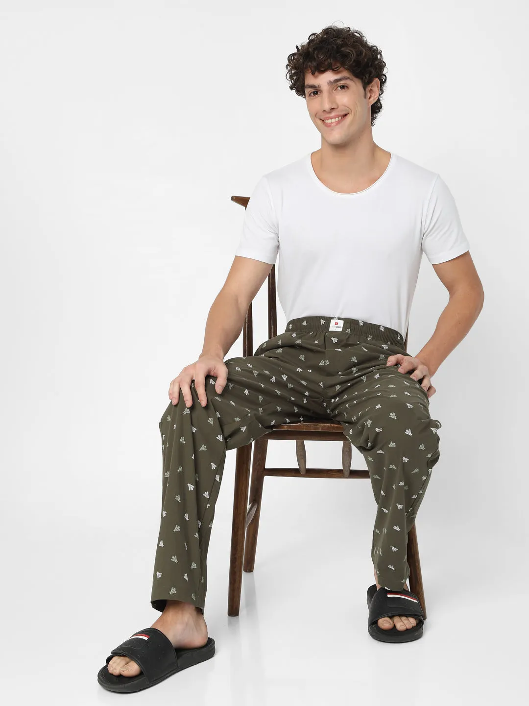 Men Premium Olive Cotton Printed Pyjama- Underjeans By Spykar