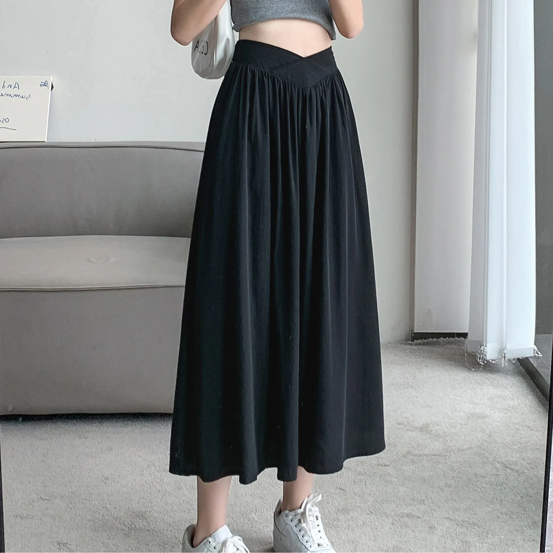 Midi Loose Fit High-Waisted Simplicity Skirt