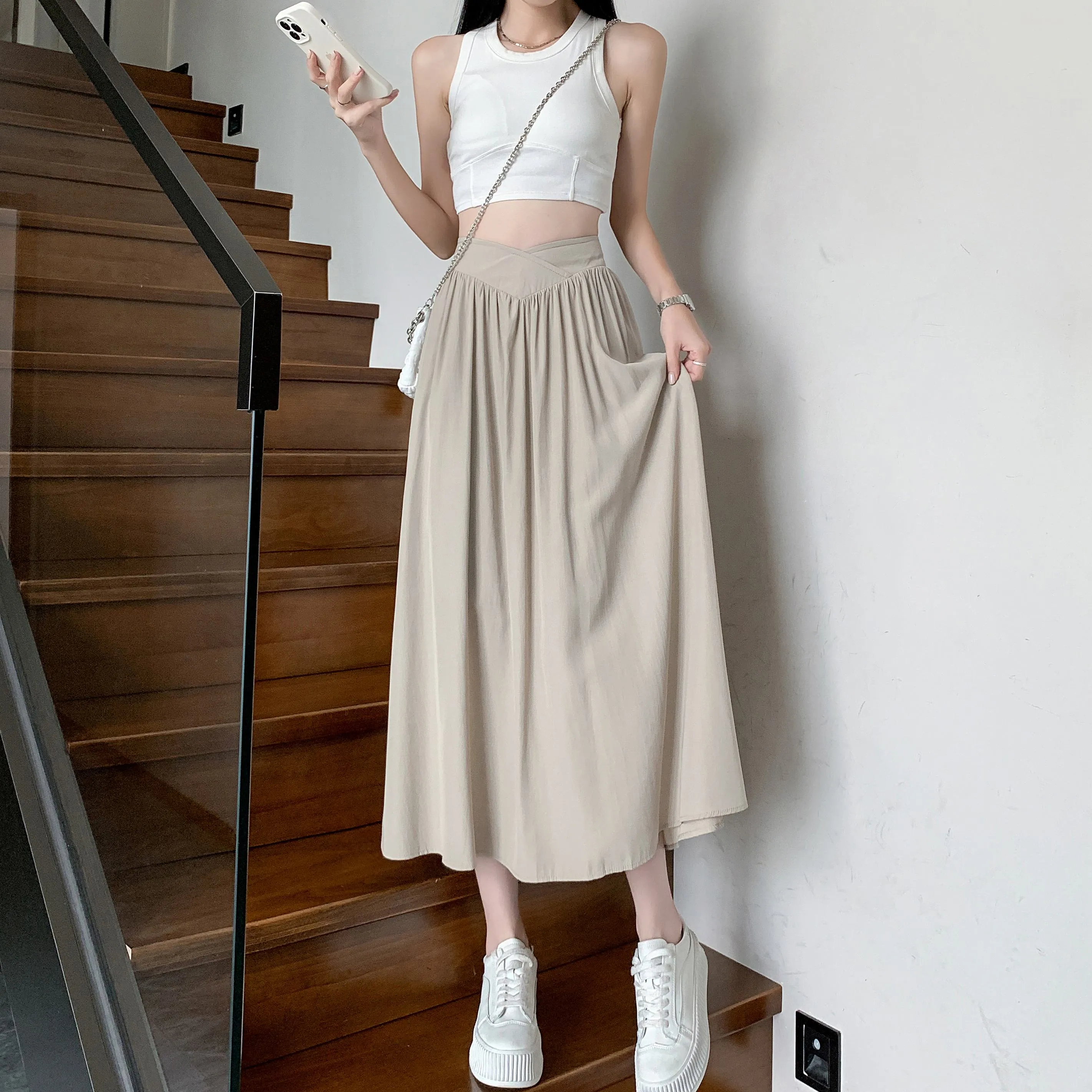 Midi Loose Fit High-Waisted Simplicity Skirt