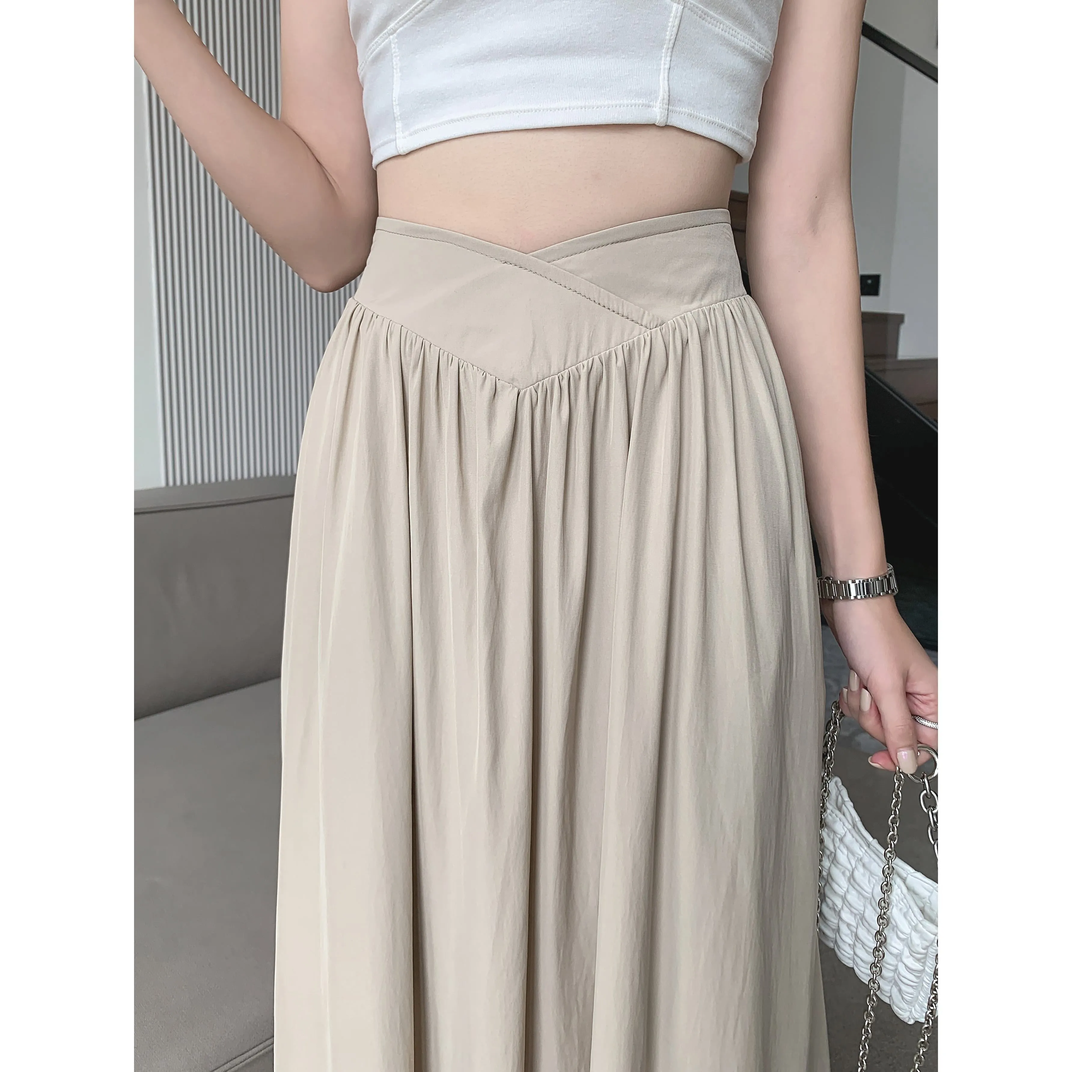 Midi Loose Fit High-Waisted Simplicity Skirt