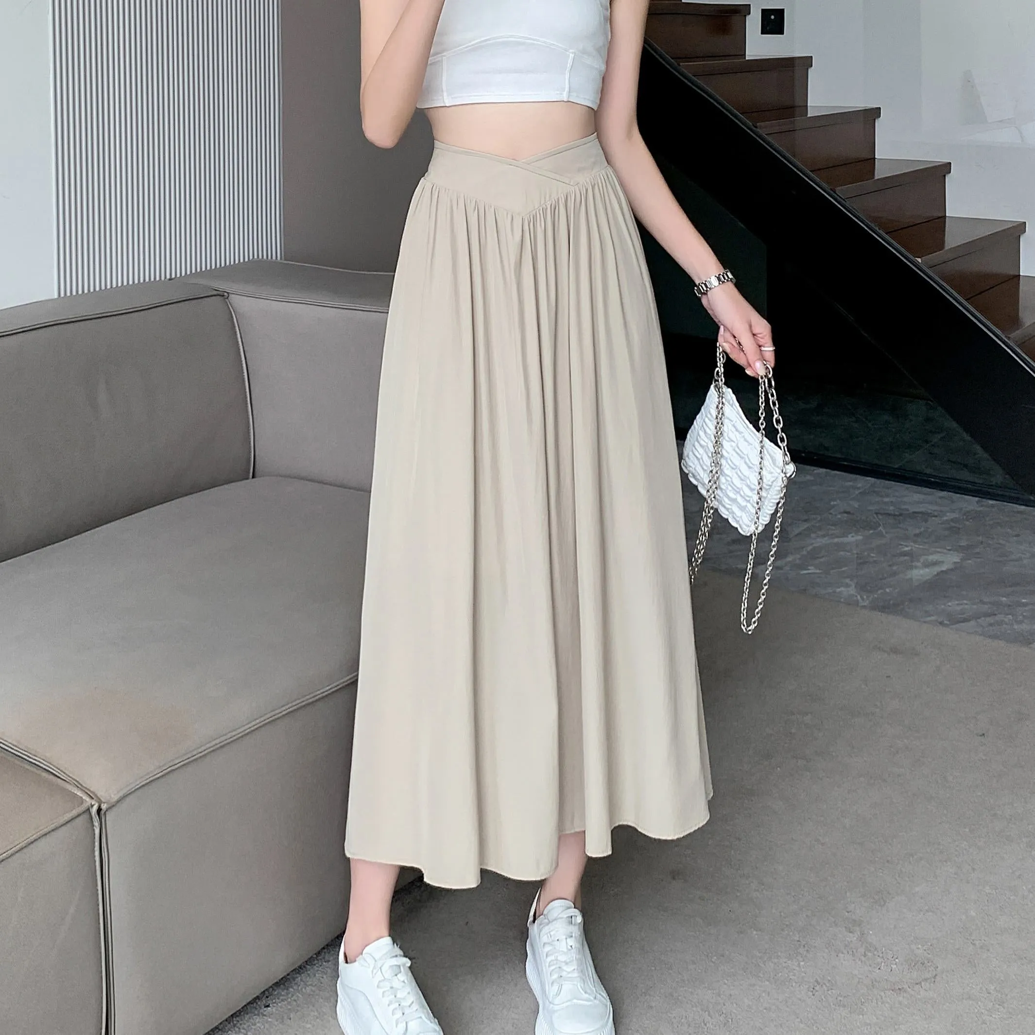 Midi Loose Fit High-Waisted Simplicity Skirt