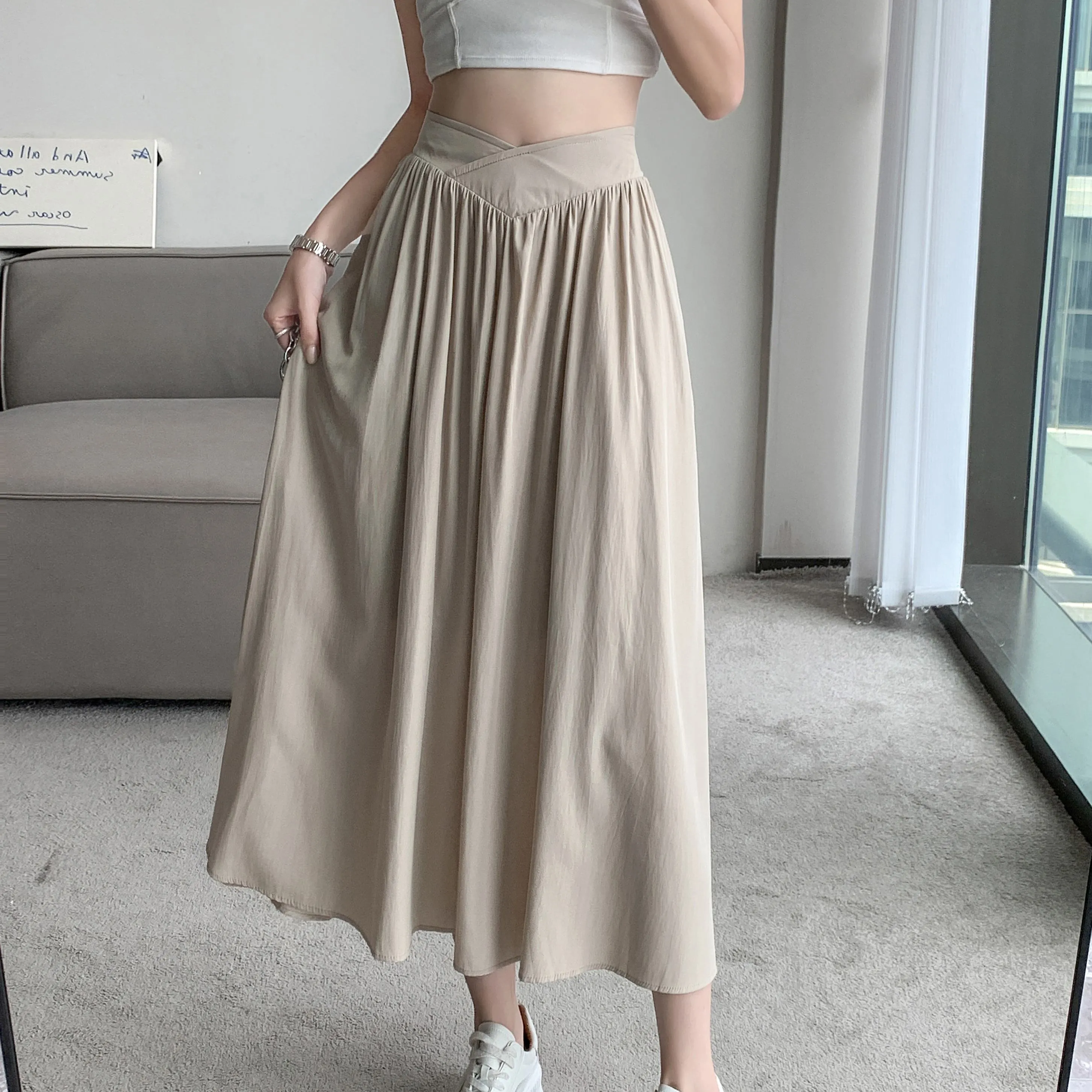 Midi Loose Fit High-Waisted Simplicity Skirt